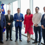 ONEC reconoce al ministro Ito Bisonó por su apoyo al sector comercial interno del país