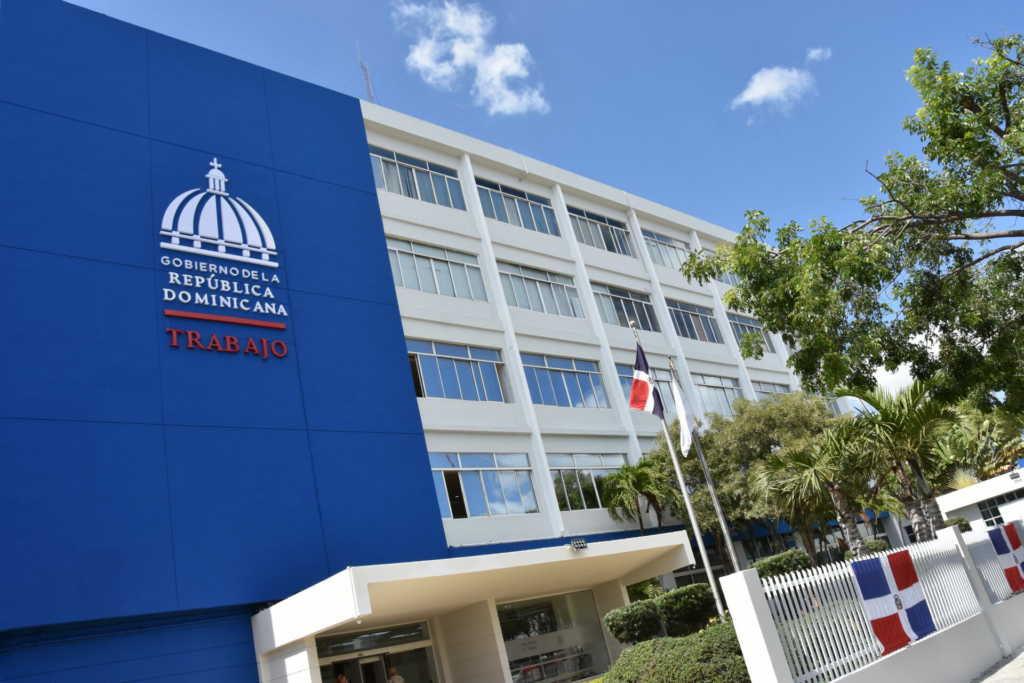 Ministerio de Trabajo invita a feria de empleo para empresas sector hotelero Miches