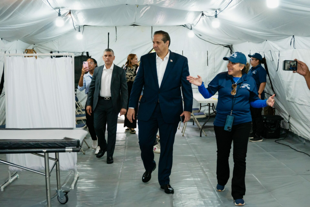 Ministerio de Salud realiza pre-verificación de su primer Equipo Médico de Emergencia con el aval de la OMS/OPS