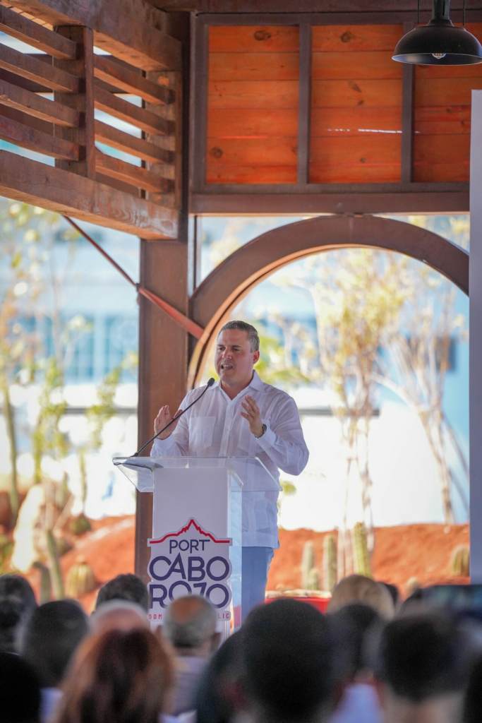Jean Luis Rodríguez anuncia llegada de nuevo crucero a Port Cabo Rojo en octubre y la inauguración de la fase 2