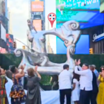 Wepa! Exhiben escultura de artista dominicano en Times Square