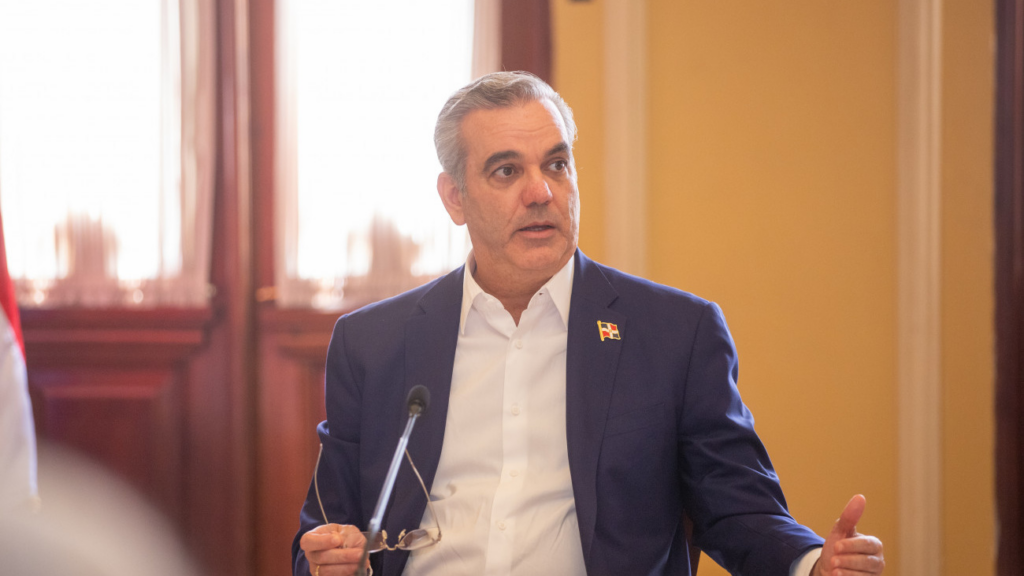 Presidente Abinader viaja este martes a Nueva York y Washington para participar en varias actividades