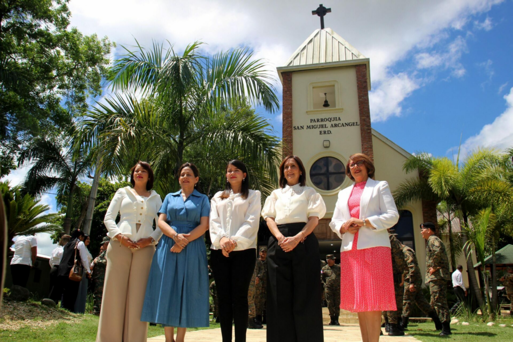 [ADEOERD celebra misa de Acción de Gracias por su Vigésimo Séptimo Aniversario]⛪️🙏