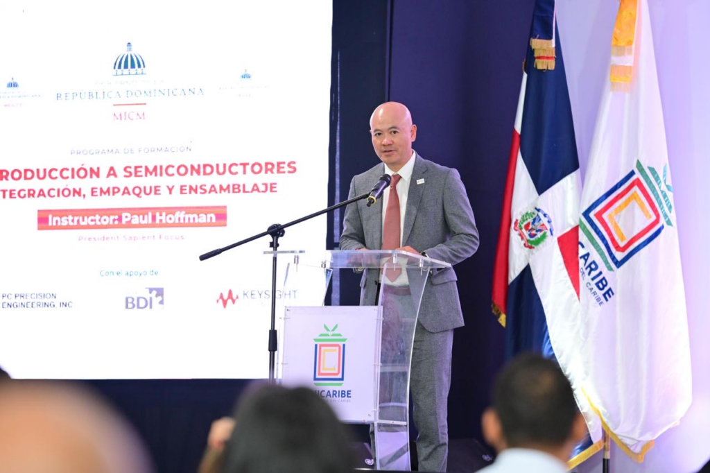 Realizan exitosa presentación Programa Formación Semiconductores en República Dominicana
