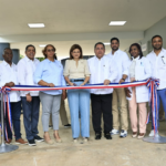 Vicepresidenta Raquel Peña entrega ampliación Emergencia Hospital Municipal Villa Altagracia