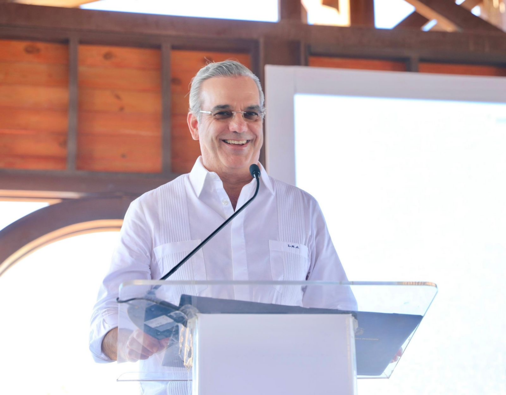 Presidente Abinader inaugurará diez obras en las provincias de Pedernales, Azua y Peravia este miércoles