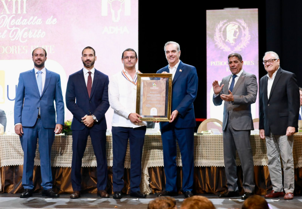 Hacendados y agricultores reconocen al presidente Abinader por promover políticas públicas orientadas a la modernización y sostenibilidad del sector agropecuario