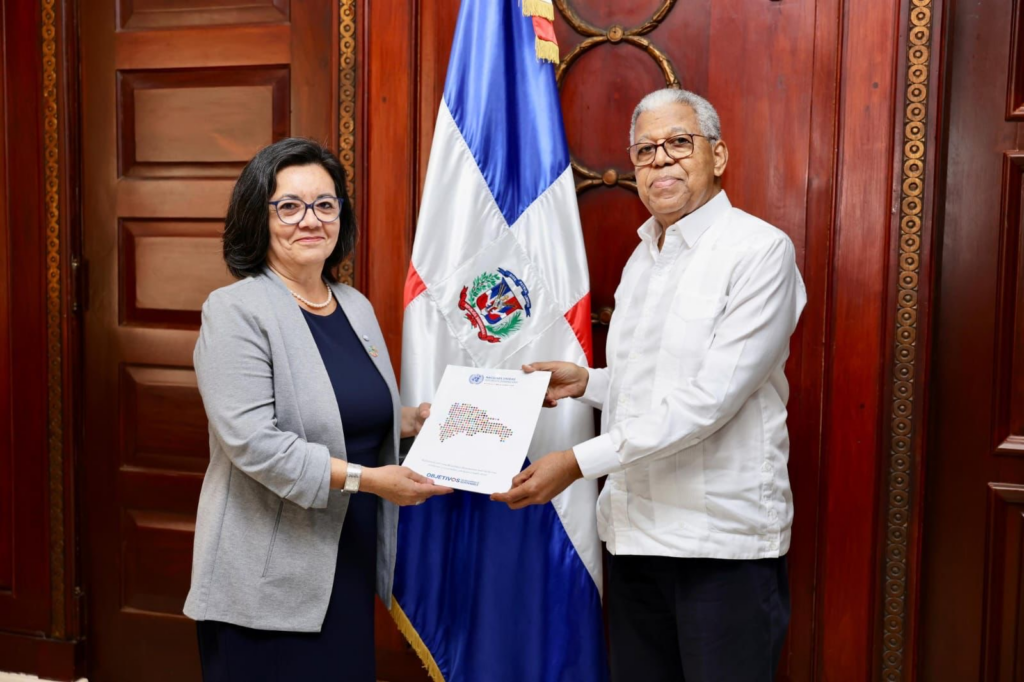 Nueva Coordinadora Residente del Sistema de Naciones Unidas en República Dominicana presenta sus Cartas Credenciales al MIREX