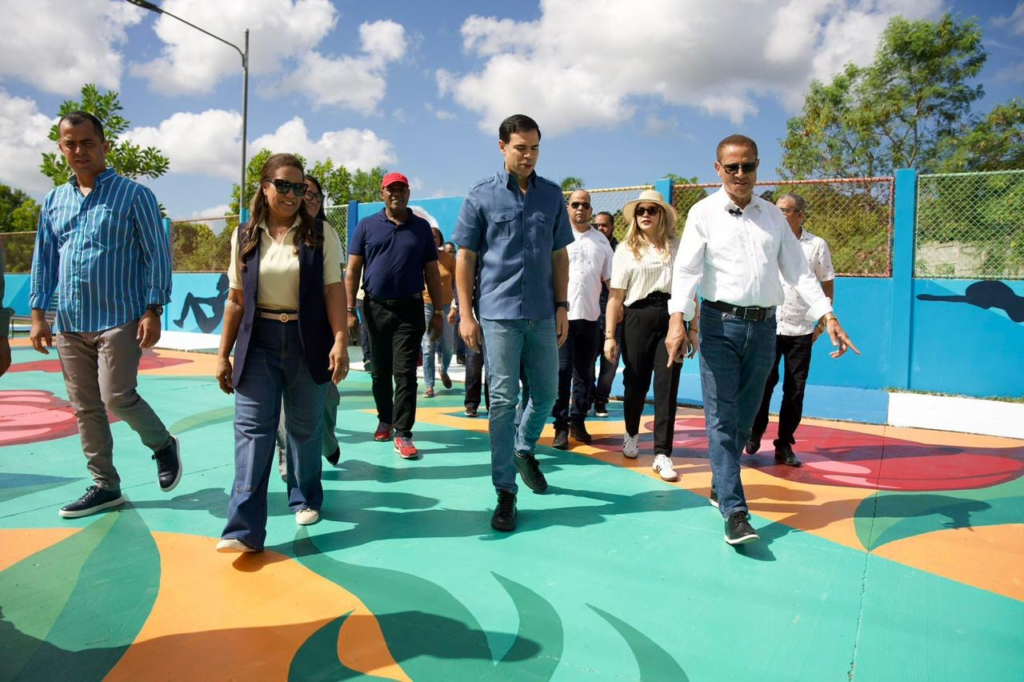 Propeep revitaliza espacios públicos y promueve la inclusión social en Sánchez Ramírez