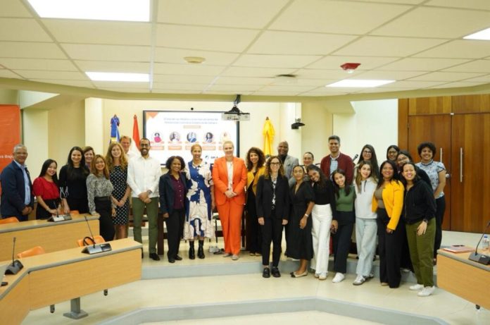 Por un Futuro sin Violencia: Conferencia y Panel de Expertos en la PUCMM