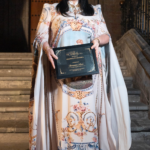 Giannina Azar reconocida en ‘La Gala de las Catrinas’ de Miss Universo 2024