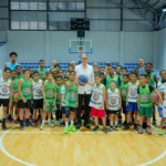 Banco Popular remoza cancha deportiva en Villa Tapia