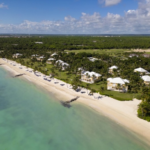 Tortuga Bay Puntacana y The Westin Puntacana en la lista de elegibles para los World’s Best Awards 2025 de Travel + Leisure