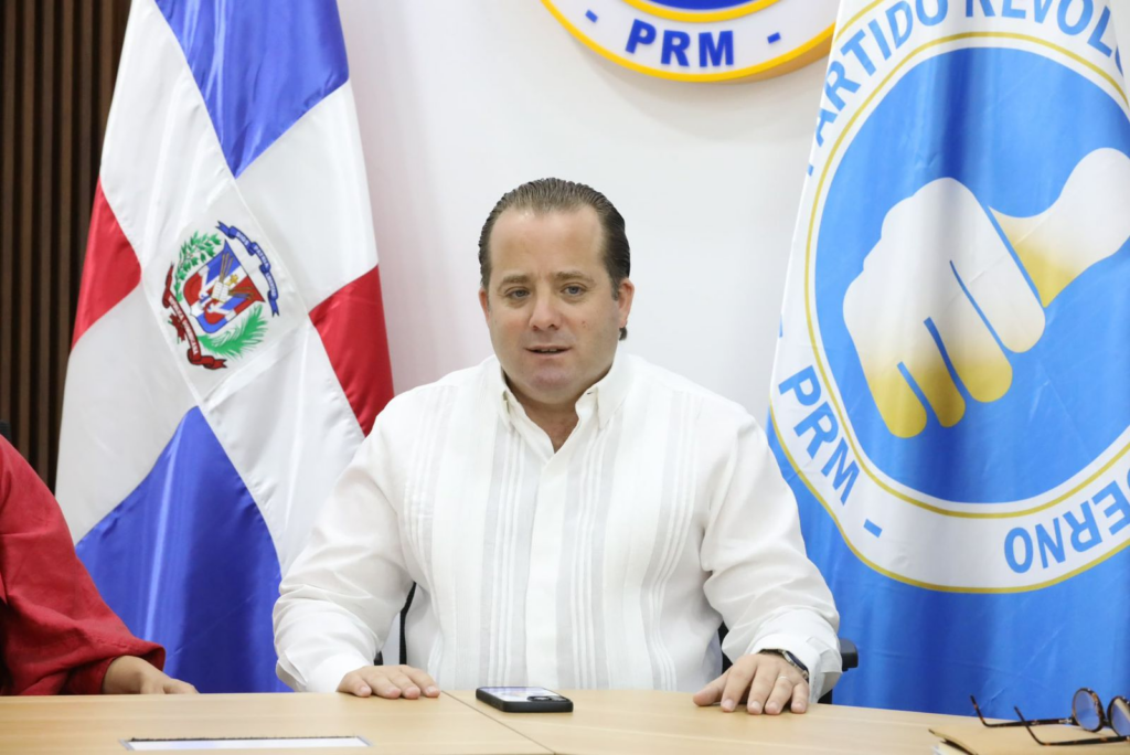 Paliza indica aspiraciones internas dentro del PRM deberán apegarse al calendario electoral