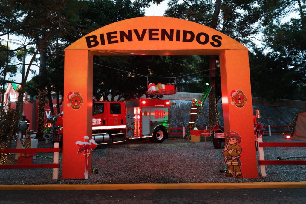 Alcaldía del DN regresa a Villa Navidad con parque temático y estación de bomberos infantil