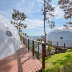 Descubre el eco lodge u hotel de montaña ideal para tus vacaciones de diciembre