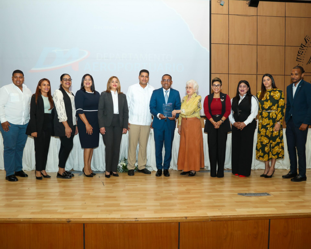 Departamento Aeroportuario gana 3 de 4 categorías en campaña Dominicana Sin Corrupción