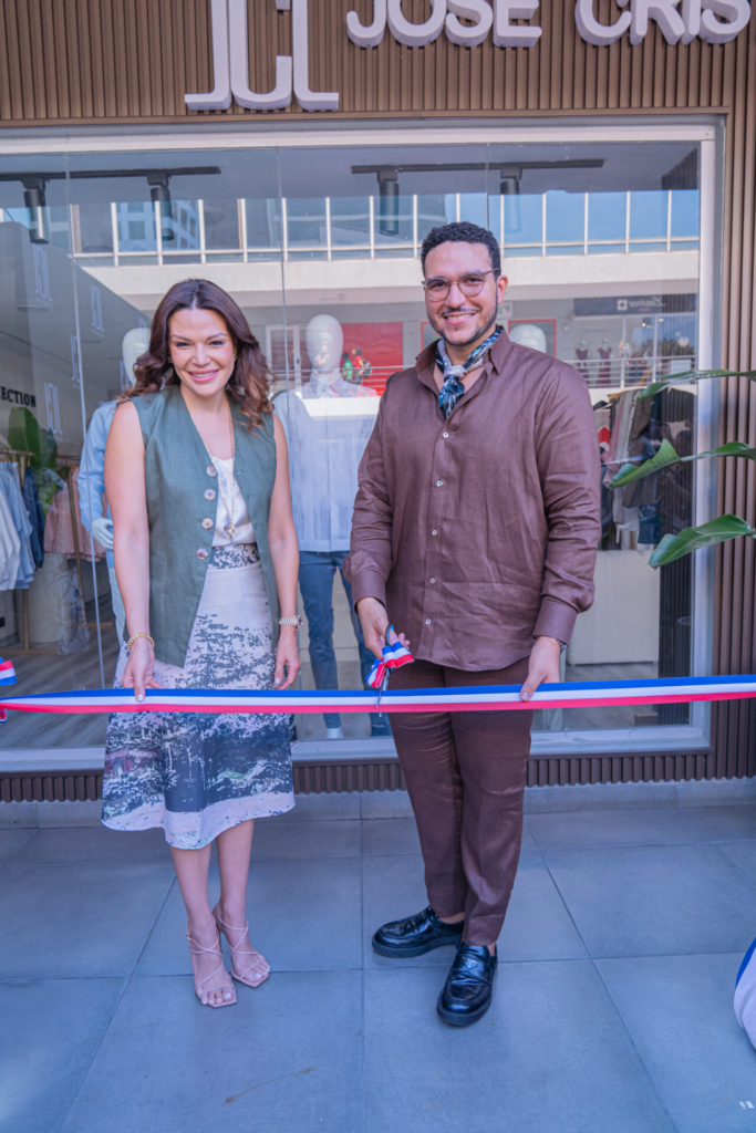 Apertura de la nueva tienda de José Cristian Lagares