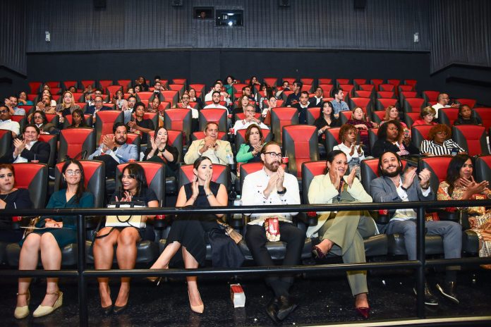 INDEX, DGCINE, BancoBHD, Caribbean Cinemas y Altice Dominicana entregan premios de la tercera edición del Concurso de Cortometrajes “Huellas de mi Quisqueya”