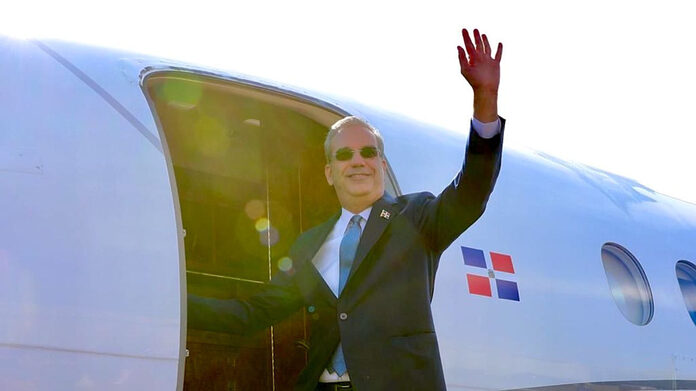 Presidente Abinader viajará este viernes a Uruguay para asistir a la toma de posesión de Yamandú Orsi