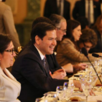 Presidente Abinader y secretario de Estado Norteamericano, Marco Rubio encabezan reunión de trabajo con delegaciones
