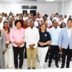 MITUR e instituciones estatales presentan oportunidades de programa emprendedores y mipymes de Pedernales