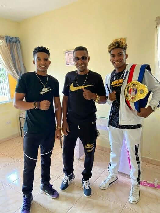 Hermanos Frías de Villa Altagracia ingresan al ranking mundial de boxeo