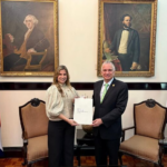 Embajadora designada de República Dominicana en Costa Rica Presenta Copias de Estilo.
