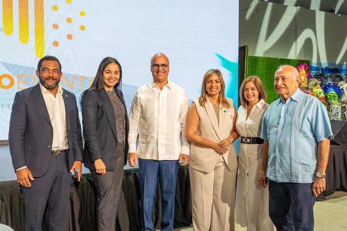 Director del IDAC Igor Rodríguez destaca aportes de la aviación civil a la economía dominicana