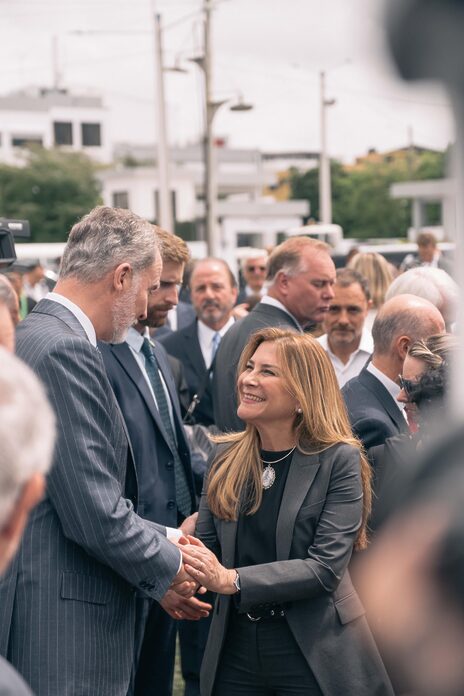 Rey de España, Abinader y Carolina Mejía inauguran monumento a la paz y la libertad en Malecón de SD