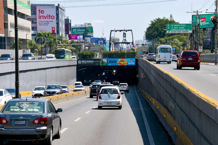 Obras Públicas asegura que estructura del túnel de la 27 de Febrero es segura tras intensas lluvias