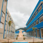 Presidente Abinader inaugura Liceo Experimental y Subcentro de la UASD que beneficiará 1,235 estudiantes y asfaltado de más de 8.6 kilómetros de calles en Constanza