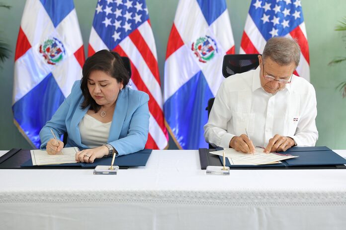 República Dominicana y Estados Unidos afianzan cooperación en materia de lucha contra el tráfico ilícito, asistencia humanitaria y seguridad