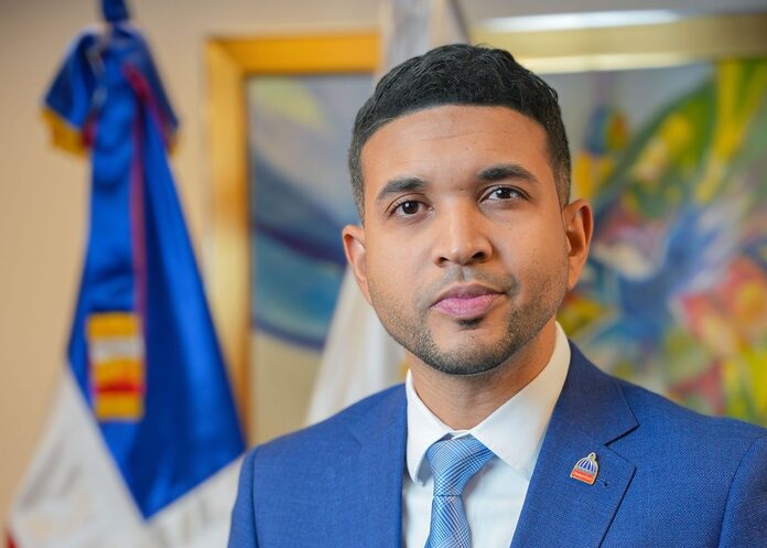 Carlos Valdez presenta balance de su primer año al frente del Ministerio de la Juventud: “Volver a lo básico fue nuestro primer compromiso”