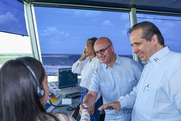 El Gobierno en las Provincias llega a La Romana con supervisión de obras clave de salud y aviación