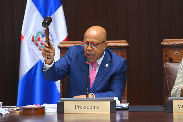 Diputados convierten en Ley proyecto sobre Tráfico Ilícito de Migrantes y Trata de Personas