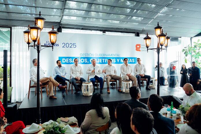 Foros Business 2025 realiza panel sobre desafíos y metas de la gestión gubernamental
