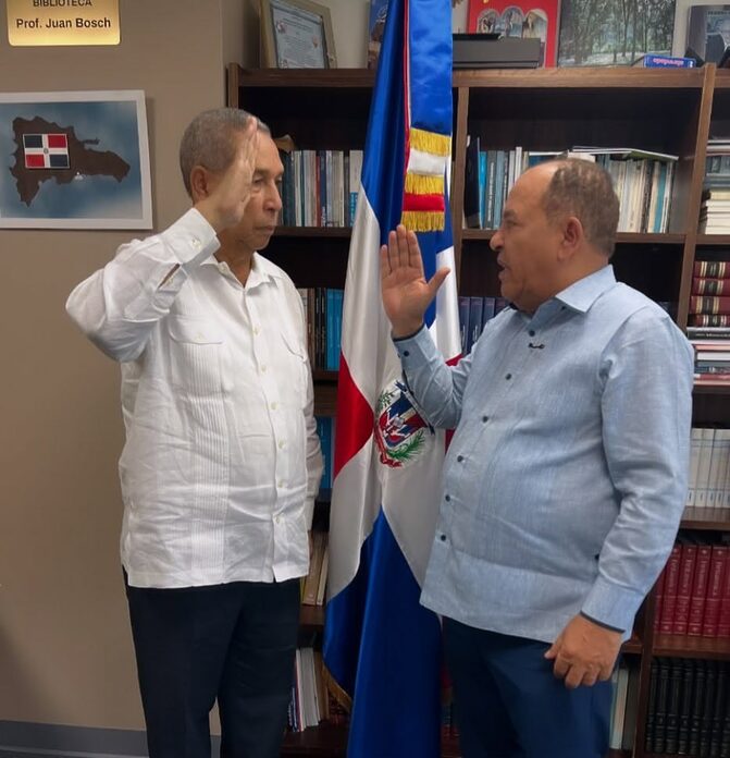 Juramentación del nuevo cónsul general en San Juan, Puerto Rico