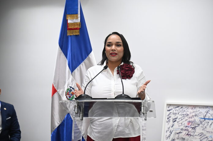 Con la firma del Pacto de Juventud clausuran este viernes en la Cámara de Diputados el Primer Encuentro Nacional de la Red Mundial de Jóvenes Políticos Capítulo RD