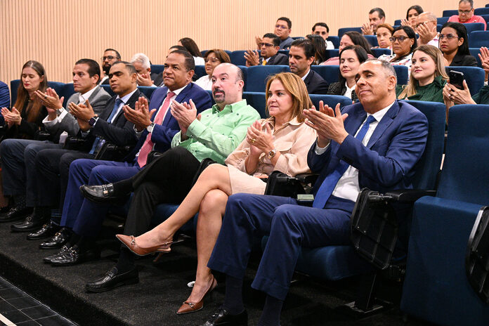 Superintendencia de Seguros promueve diálogo técnico sobre cobertura catastrófica en RD