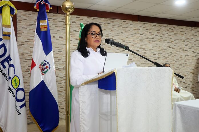 IDECOOP celebra eucaristía con motivo del primer aniversario de gestión de Maritza López de Ortiz