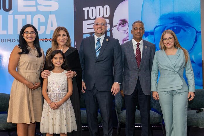 “Todo es Política” se presenta como una reflexión sobre el poder, la libertad y la responsabilidad ciudadana