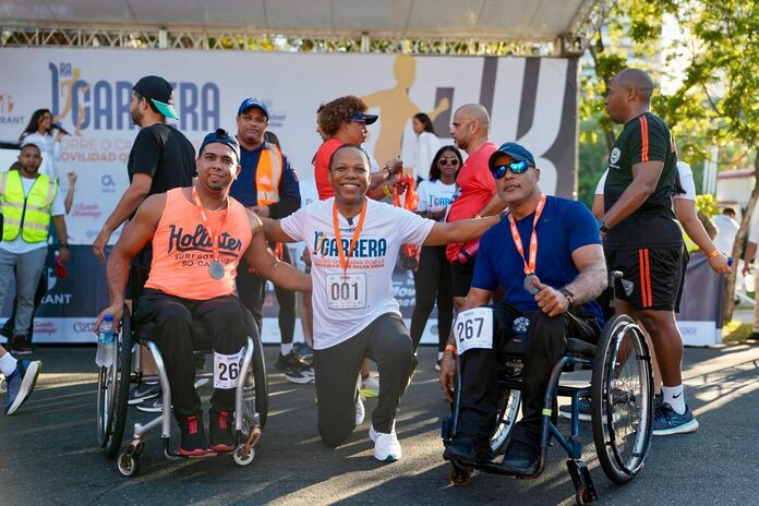 800 corredores participan en la Primera Carrera 5K organizada por el INTRANT para Salvar Vidas