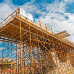 Ministros Paliza y Estrella supervisan avances de la Circunvalación de Navarrete y Moca