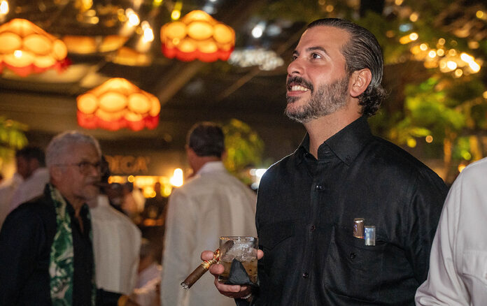 La Gran Fumada 2025: Arturo Fuente Cigar Club Celebró una Noche Inolvidable con el director Jose Antonio Molina y la Leyenda del Jazz, Arturo Sandoval.