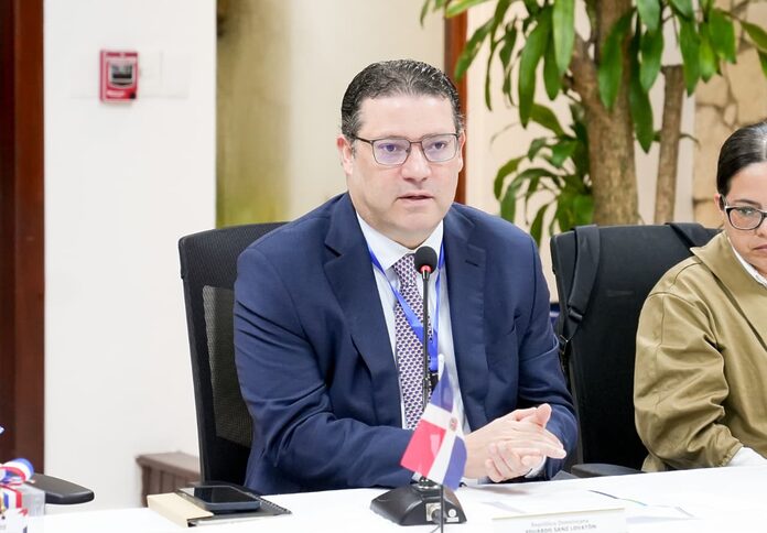 República Dominicana celebra por primera vez sesión internacional