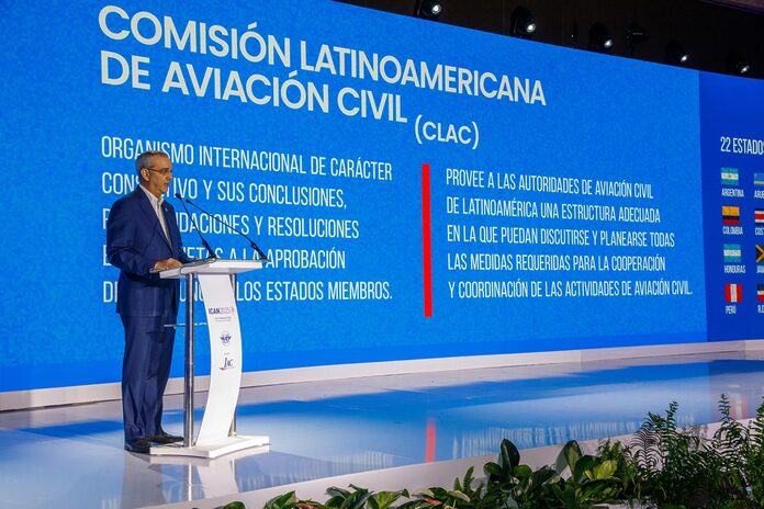 Presidente Abinader dice “sin conectividad aérea no hay éxito en turismo”; reitera firme posición de RD como referente regional en aviación civil