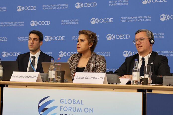 ProCompetencia revela en foro global que la institución cerró 17 investigaciones por falta de datos debido a la informalidad