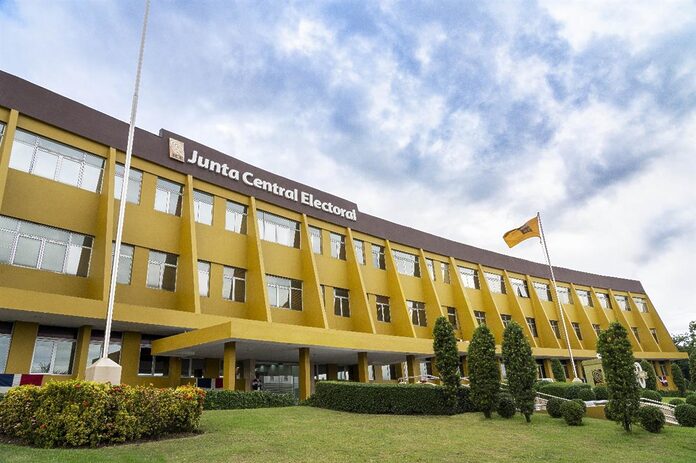 JCE fija distribución de la contribución económica del Estado a partidos políticos para 2026