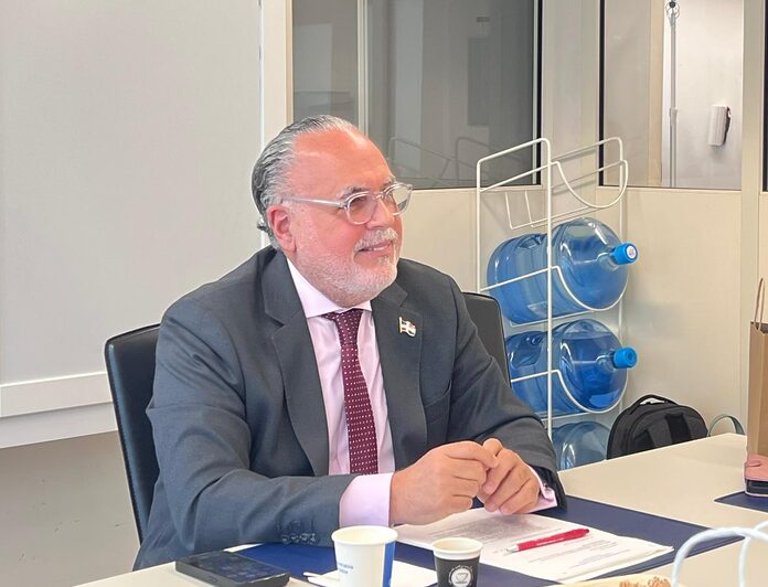 Embajador Pablo Valentín Rosario es reelecto por unanimidad como coordinador del GRULAC y preside primera reunión 2026